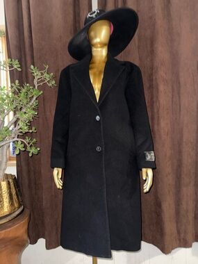 Aritzia Wilfred Black Wool Coat with Embroidered Patch